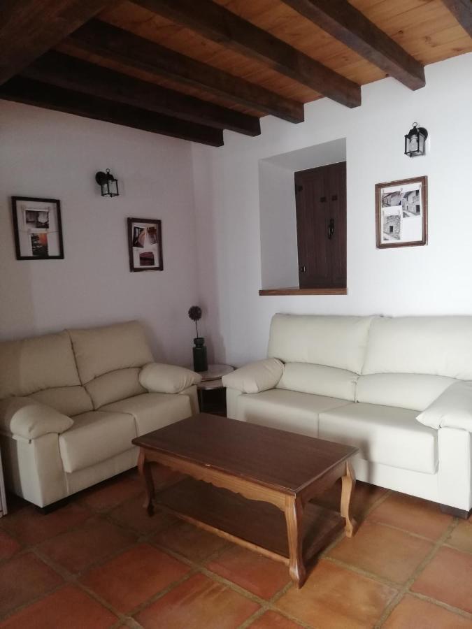 Casa Rural El Enebro 4 Estrellas Navamorcuende Extérieur photo